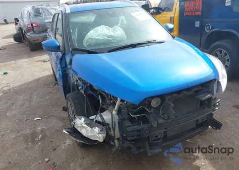 2021 Nissan Kicks Sv Xtronic Cvt z USA, uszkodzony, nr VIN 3N1CP5CV4ML466300